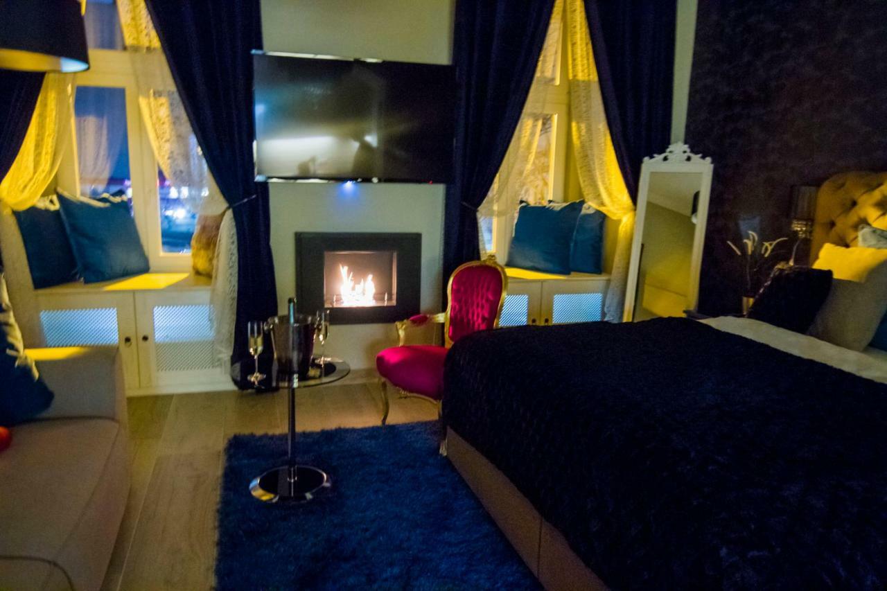 Center Of The Center, The Grand Deluxe Apartment Budapest Ngoại thất bức ảnh