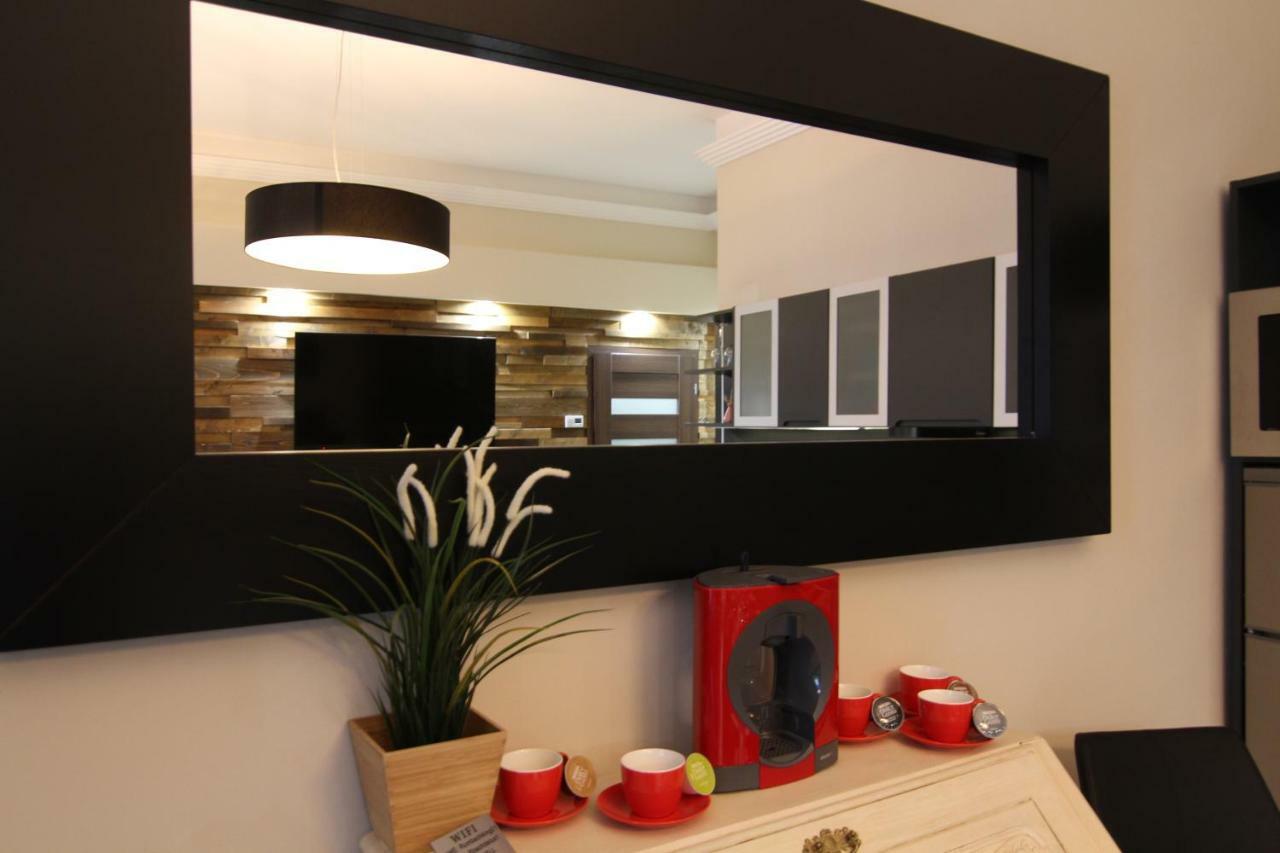 Center Of The Center, The Grand Deluxe Apartment Budapest Ngoại thất bức ảnh