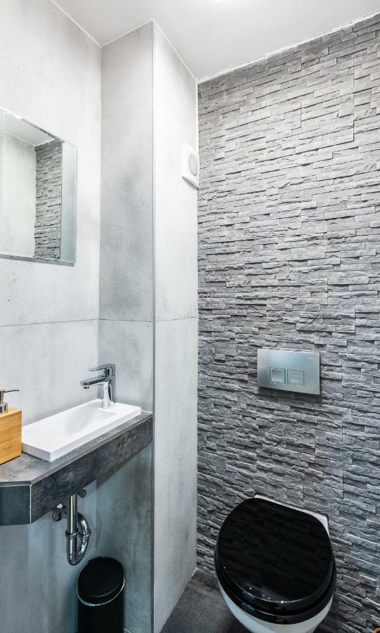 Center Of The Center, The Grand Deluxe Apartment Budapest Ngoại thất bức ảnh